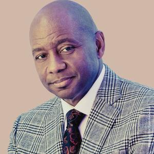 1-bmarsalis_0.jpg Branford Marsalis in a suit and tie.